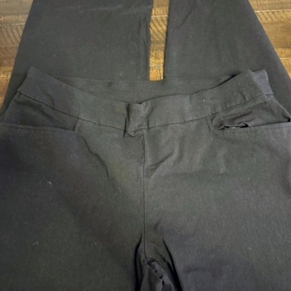 Time and Tru Women's Black Pull On Pants
